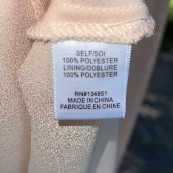 🌺 WAYF; Beautiful Mini Peach Floral Sleeveless Dress in Misses Sz. Extra Small! - Picture 11 of 12